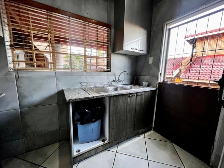 3 Bedroom Property for Sale in Safari Gardens North West
